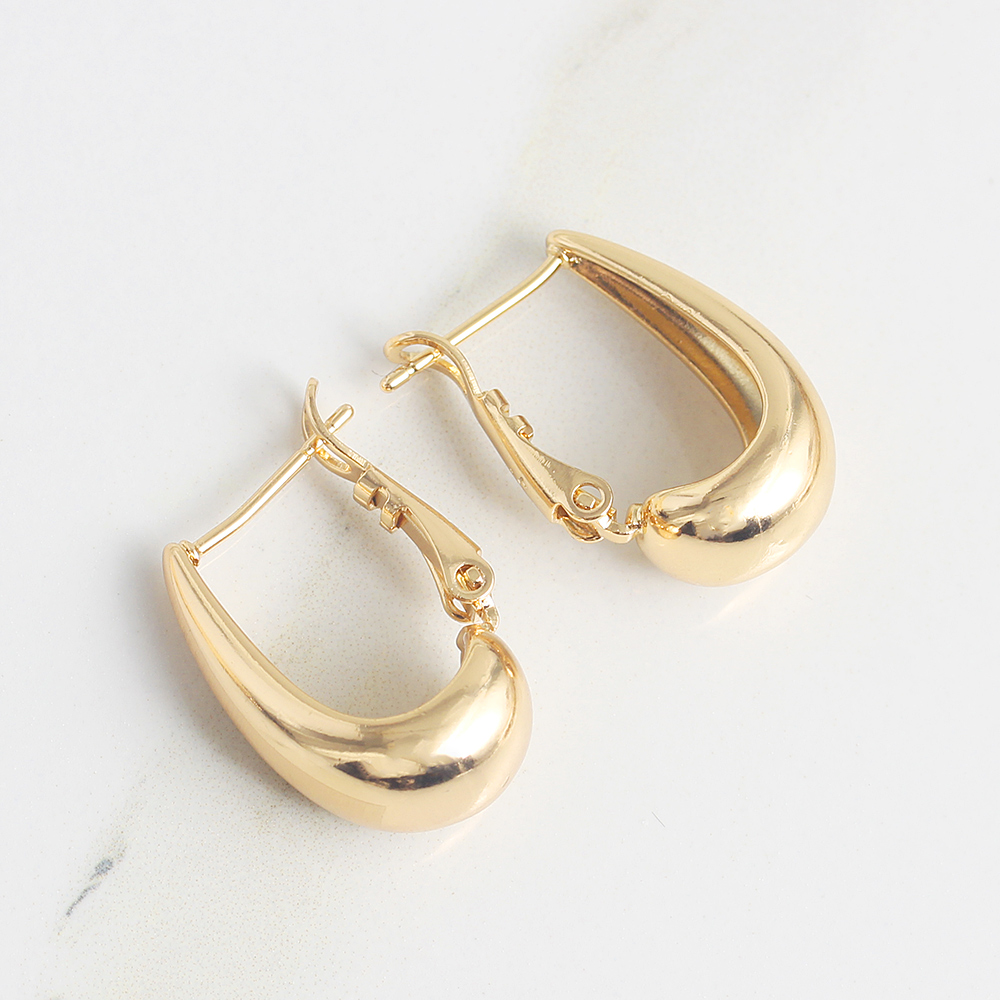 Ethnic Fashion Wear For Women - Bijoux de mode, boucles d'oreilles clips