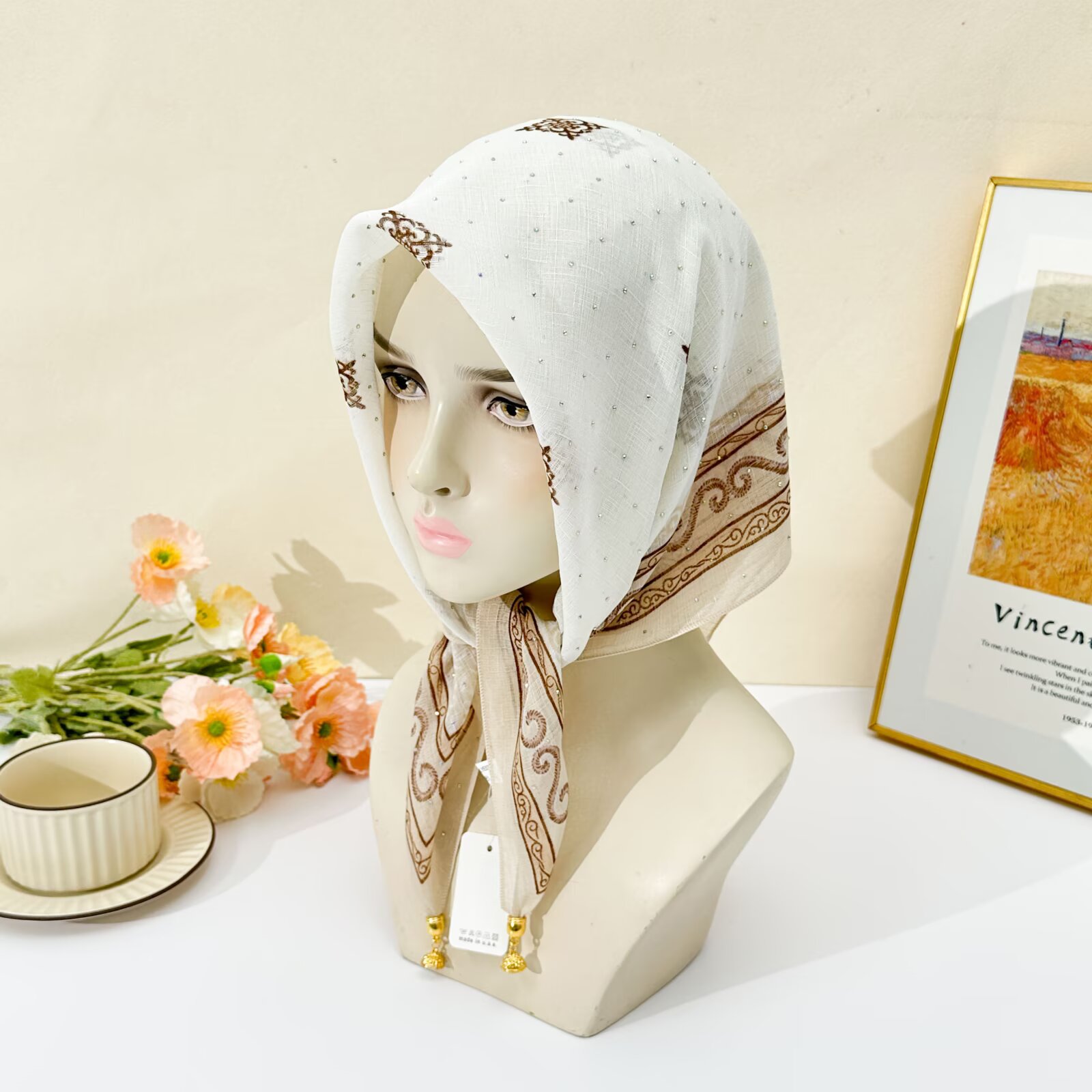 Hijab blanc à imprimé ethnique - Go Ethnic Fashion avis et prix