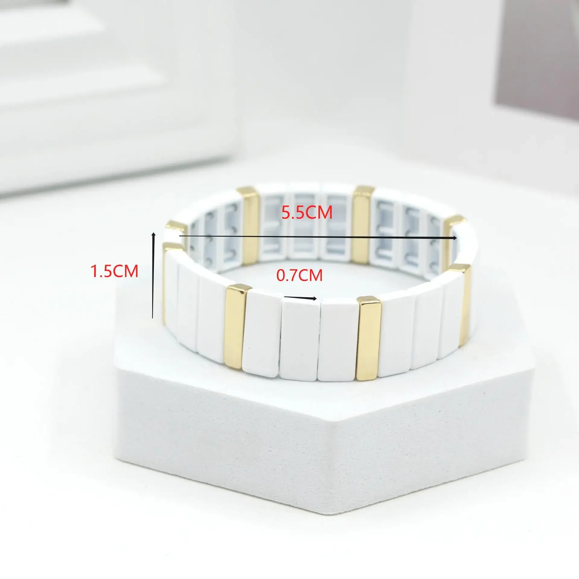Bracelet en émail blanc bohème - Ethnic Fashion Model avis et prix