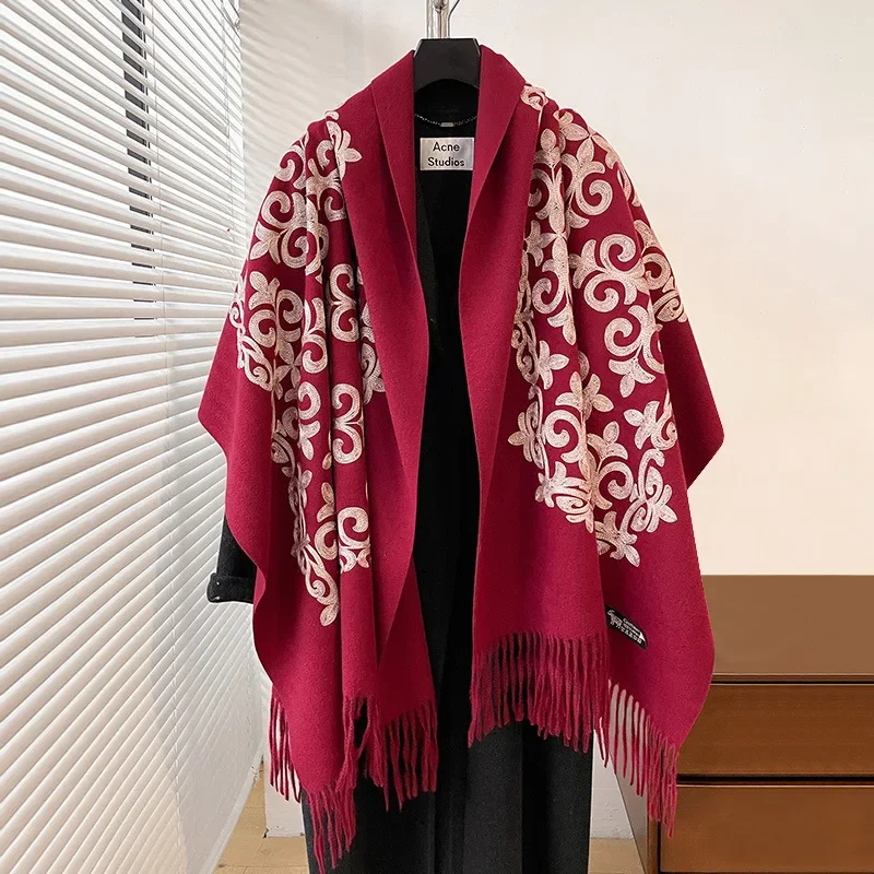 Écharpe brodée en fausse peau  - Go Ethnic Fashion avis et prix